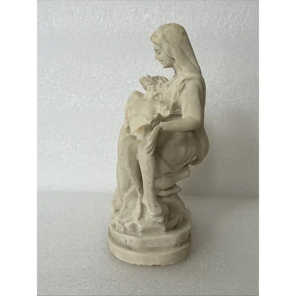 Pieta VTG Sculpture, Mary Cradling Jesus's Body After His Descent From The Cross - Picture 5 of 16